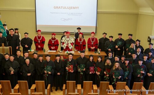 Promocje habilitacyjne i doktorskie 2025